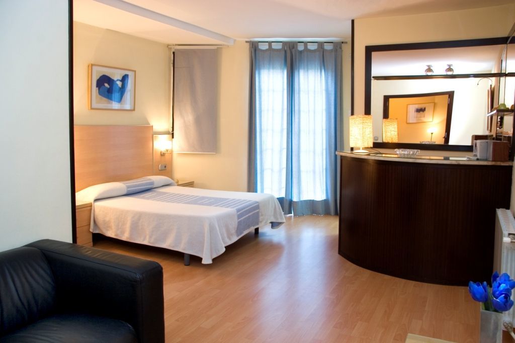 Apartamentos Alos Barcelona Bagian luar foto